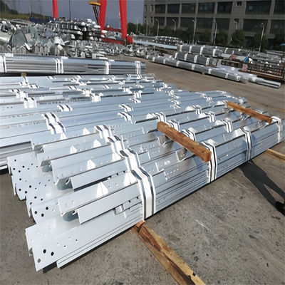 Tự hỗ trợ Galvanized Wifi không dây 3 chân tháp thép góc tháp