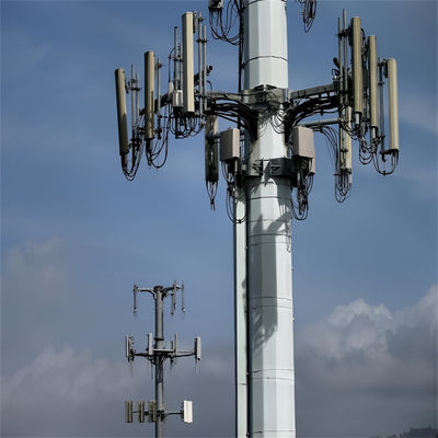 20 Meter 25 30 Meter Antenna Telecom Thép Tháp Monopole Q345B / A572 Vật liệu