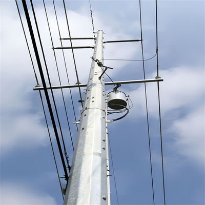 20 Meter 25 30 Meter Antenna Telecom Thép Tháp Monopole Q345B / A572 Vật liệu