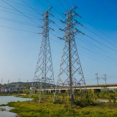 Angle Iron High Voltage Electric Tower Tốc độ gió 30-180 Km/h 132kv Tháp truyền tải