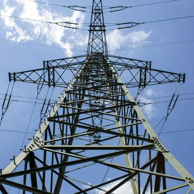 Angle Iron High Voltage Electric Tower Tốc độ gió 30-180 Km/h 132kv Tháp truyền tải