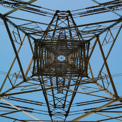 20 30 40M 4 chân góc thép lưới bền 5G Wifi Cells Signal Booster Tháp viễn thông