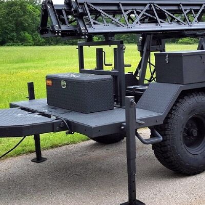 Tháp lưới kính thiên văn 15-30M Xe tải thép kẽm Ứng dụng truyền thông ăng-ten 40M/S chống gió