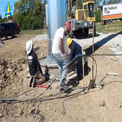 Trục đơn viễn thông của Tháp Monopole được chế tạo từ các loại thép Q235 và Q355 đáp ứng các mã thiết kế A36 astm EN 1991 1 4 và EN 1993 3 1