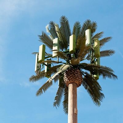 38M Bionic Tree Tower được xây dựng bằng thép kẽm và nhựa chống tia UV đảm bảo độ bền và chống ăn mòn