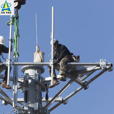 Tháp viễn thông mô-đun đơn cực 27M Khả năng chống gió cao được thiết kế Khu vực đô thị dày đặc Vùng phủ sóng 5G Cấu trúc thép mạ kẽm nhúng nóng