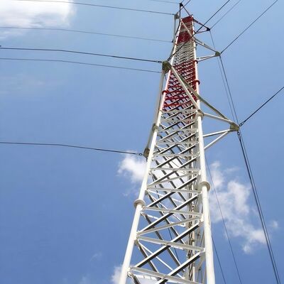 WireTower có dây cực cao để phát sóng truyền hình vô tuyến tầm xa ANSI/TIA-222 Cột lưới chắc chắn tiêu chuẩn với hệ thống neo bằng thép cường lực